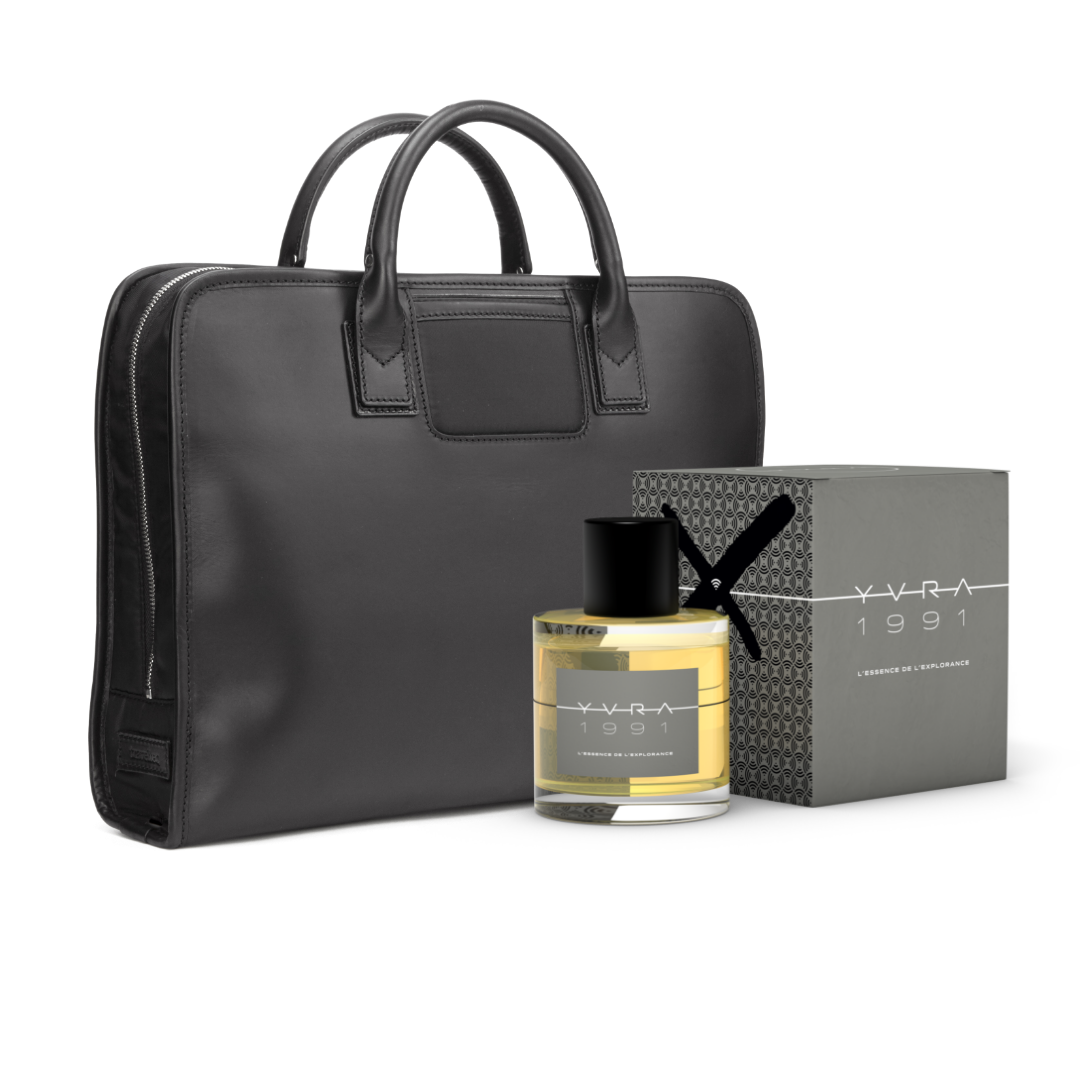 YVRA 1991 with Black Travelteq Briefcase